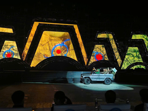 NHỮNG NHỊP CẦU VƯƠN TỚI TƯƠNG LAI