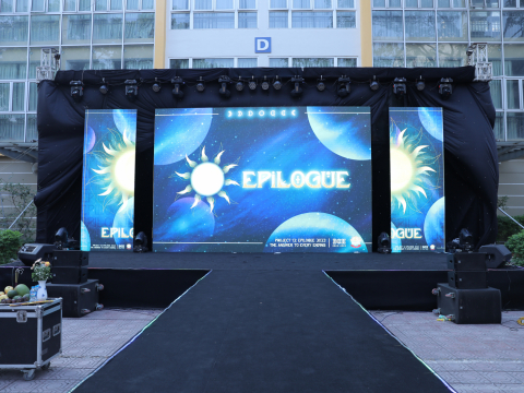 PROM NIGHT KIM LIÊN