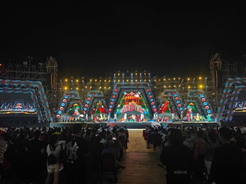 NHỮNG NHỊP CẦU VƯƠN TỚI TƯƠNG LAI