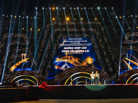 NHỮNG NHỊP CẦU VƯƠN TỚI TƯƠNG LAI