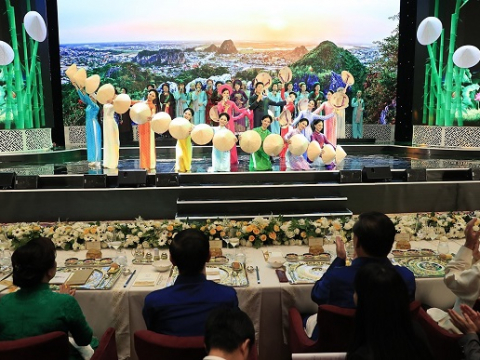 TỔ CHỨC SỰ KIỆN GALA DINNER VÀ NHỮNG ĐIỀU CẦN LƯU Ý