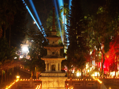 ĐÊM THƠ NGUYÊN TIÊU CHÙA HƯƠNG 2025