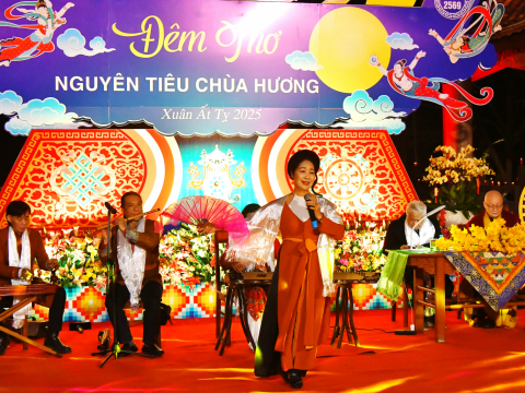 ĐÊM THƠ NGUYÊN TIÊU CHÙA HƯƠNG 2025