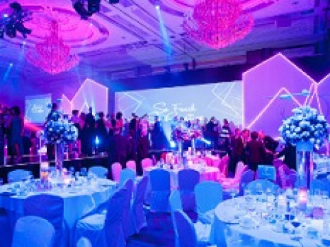 TỔ CHỨC SỰ KIỆN GALA DINNER VÀ NHỮNG ĐIỀU CẦN LƯU Ý