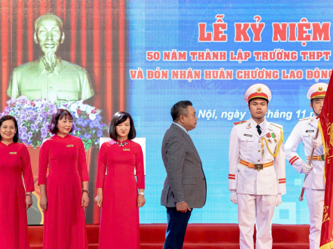 LỄ KỶ NIỆM THÀNH LẬP TRƯỜNG