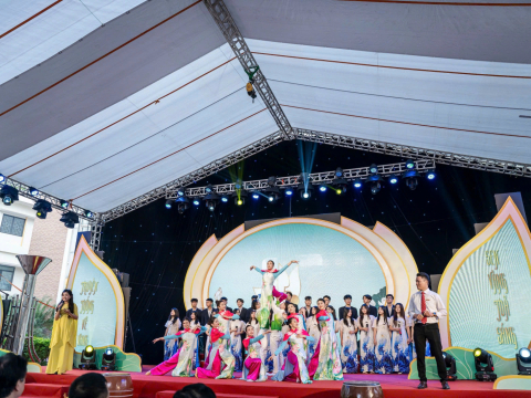 LỄ KỶ NIỆM THÀNH LẬP TRƯỜNG